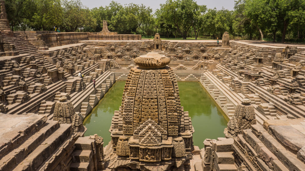 Sun-Temple-Modhera-Gujarat-scaled